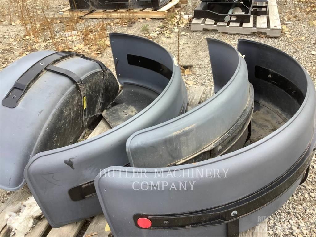 CAT 140M3REARFENDER Строительная техника - Другие