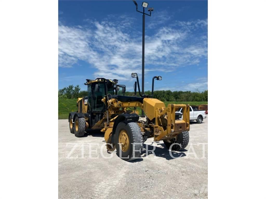 CAT 140MAWD Грейдеры