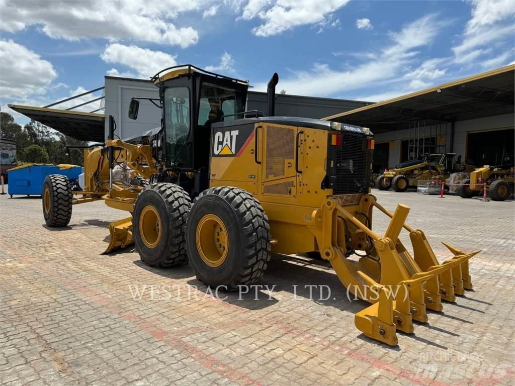 CAT 14M Грейдеры