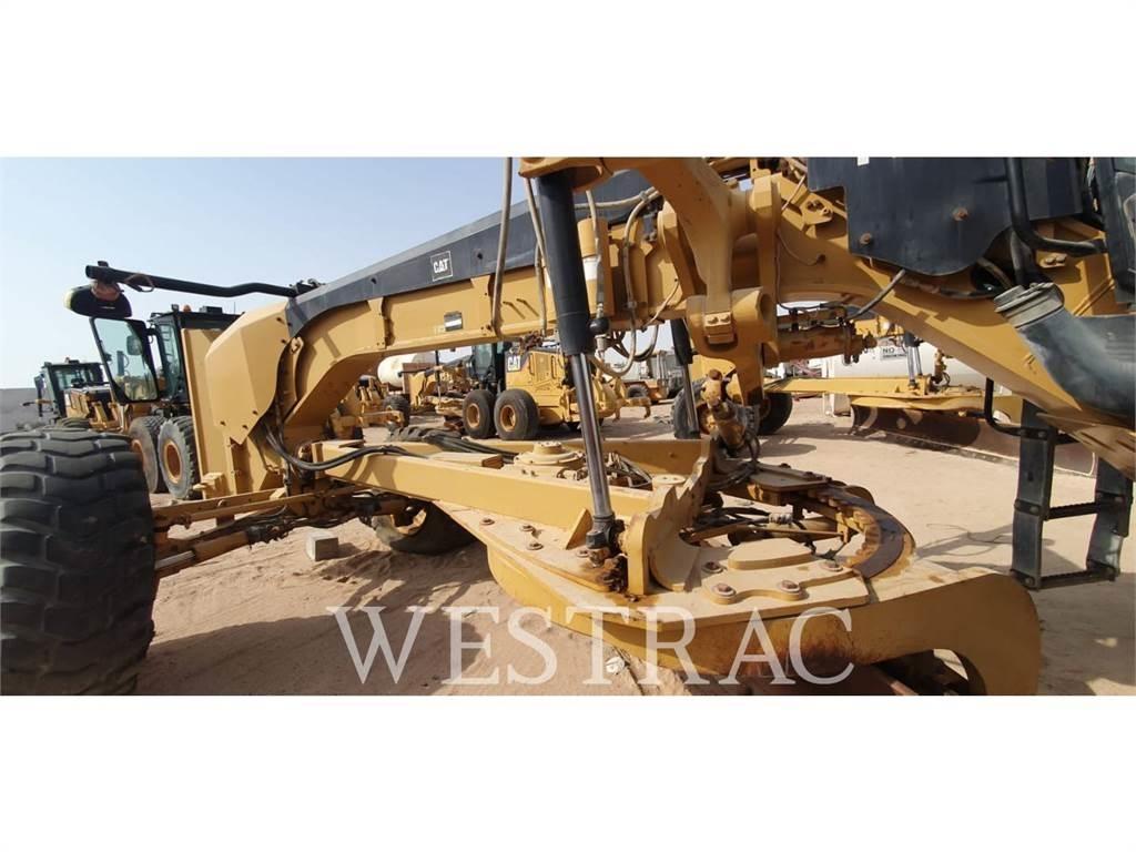 CAT 14M Грейдеры