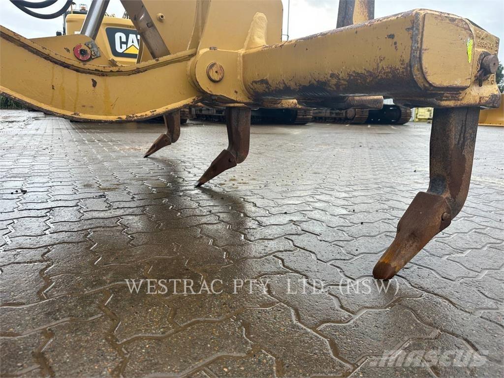 CAT 14M Грейдеры
