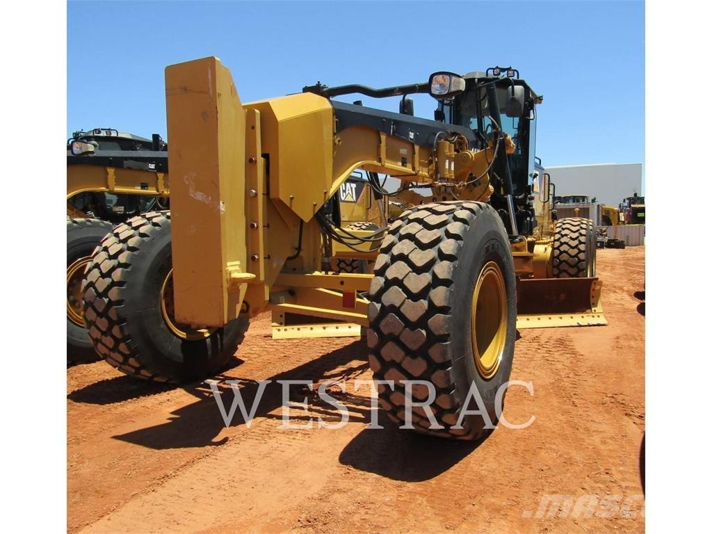 CAT 14M Грейдеры