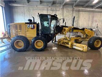 CAT 150 15 Грейдеры