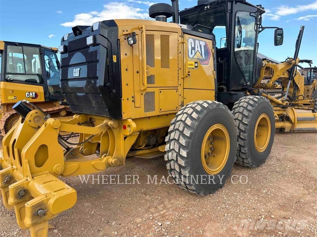 CAT 150 15 Грейдеры