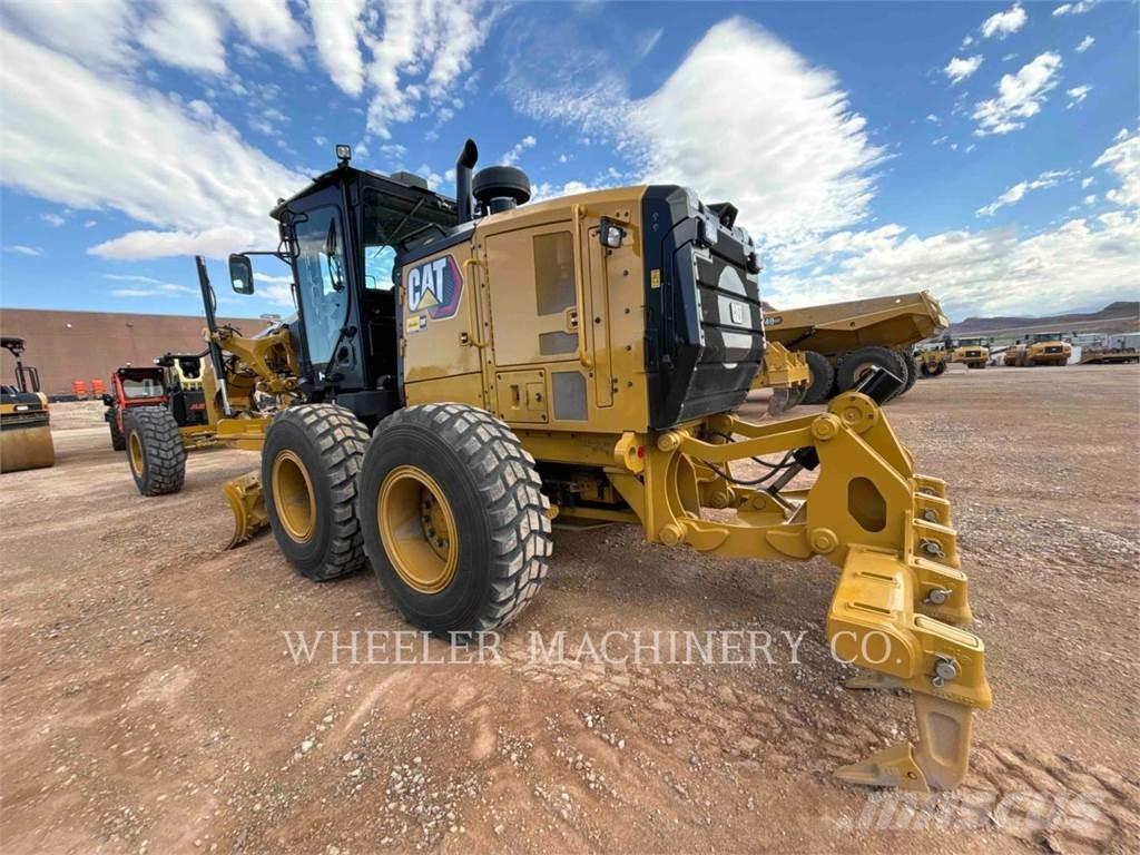 CAT 150 15 Грейдеры