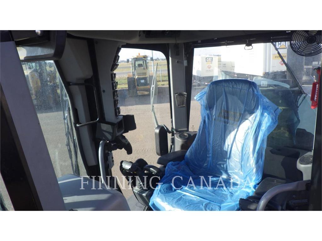 CAT 150-15 Грейдеры