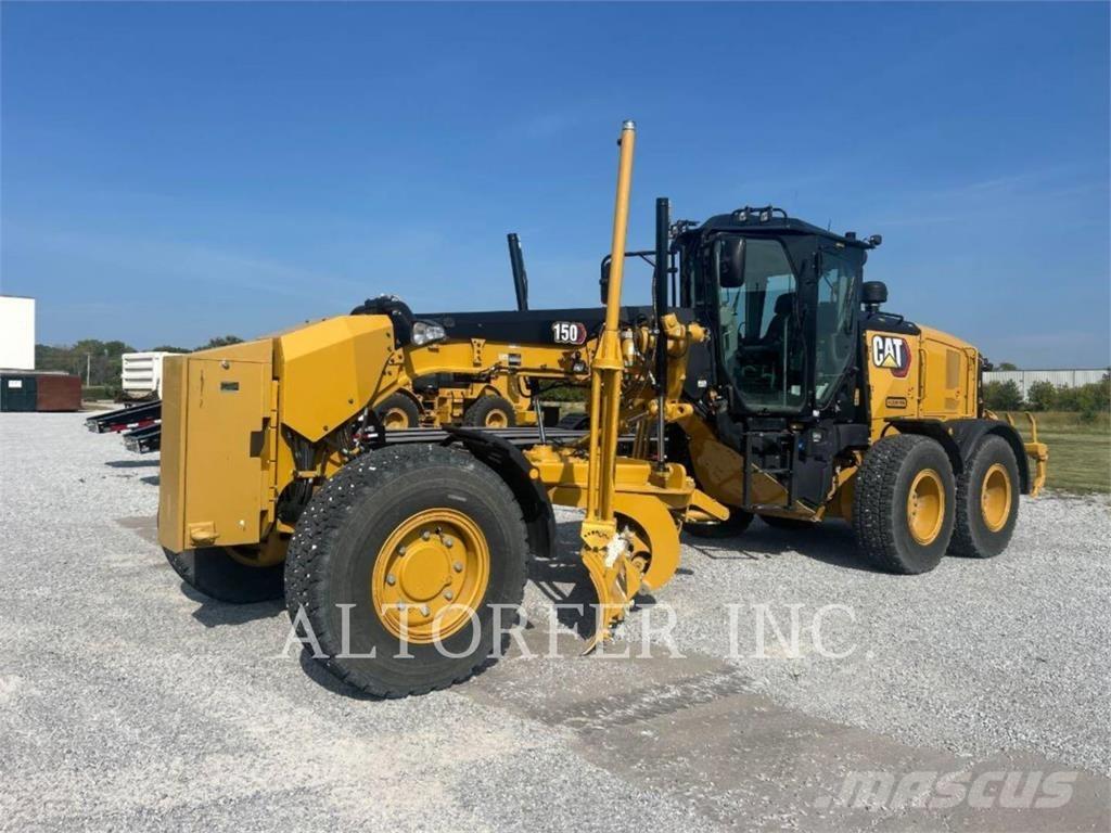 CAT 150-15AWD Грейдеры