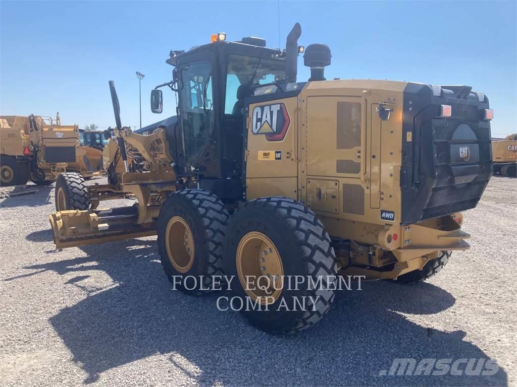 CAT 150-15AWI Грейдеры
