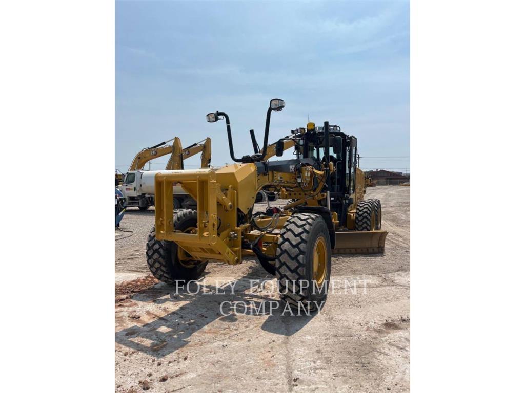 CAT 150-15AWI Грейдеры
