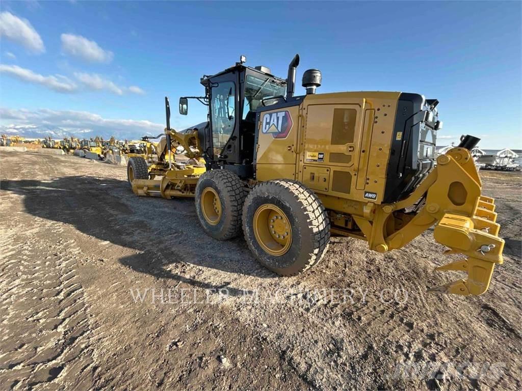 CAT 150 AWD Грейдеры