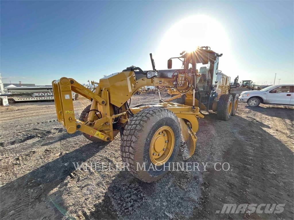 CAT 150 AWD Грейдеры