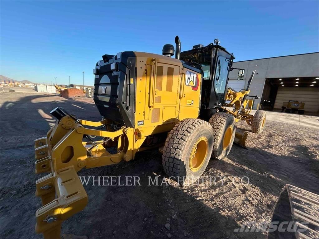 CAT 150 AWD Грейдеры
