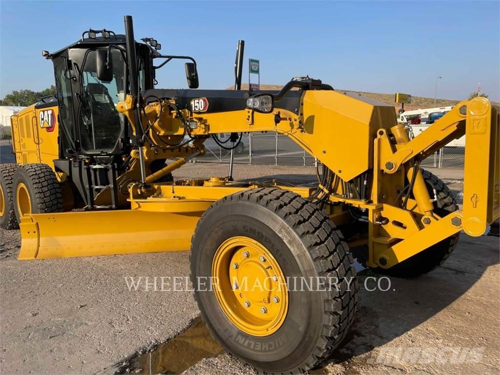 CAT 150 AWD Грейдеры