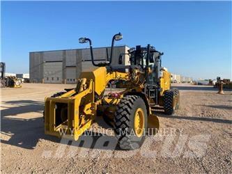 CAT 150 AWD Грейдеры