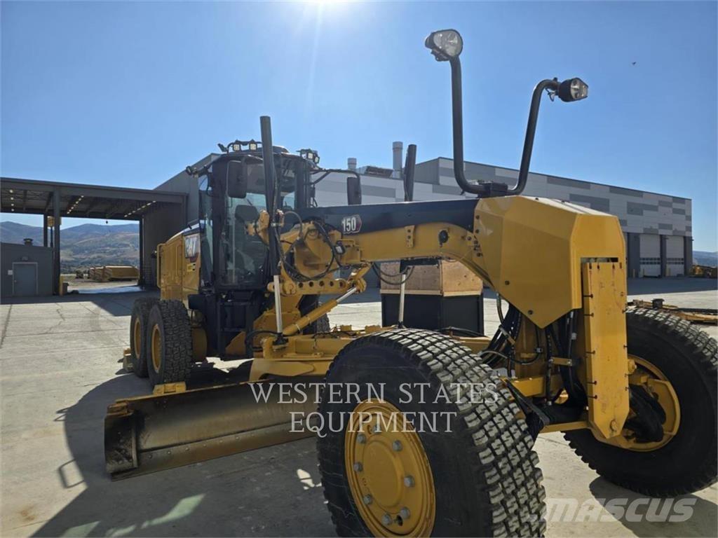 CAT 150 AWD Грейдеры