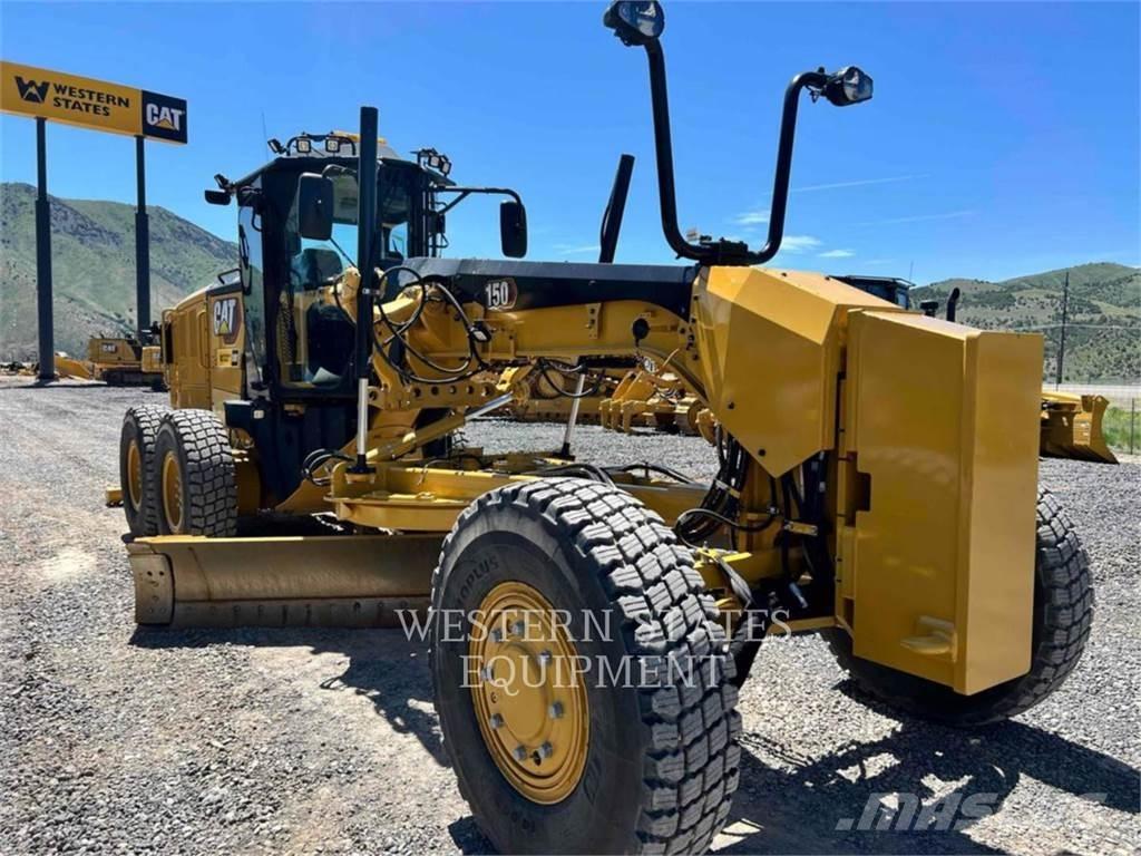 CAT 150 AWD Грейдеры