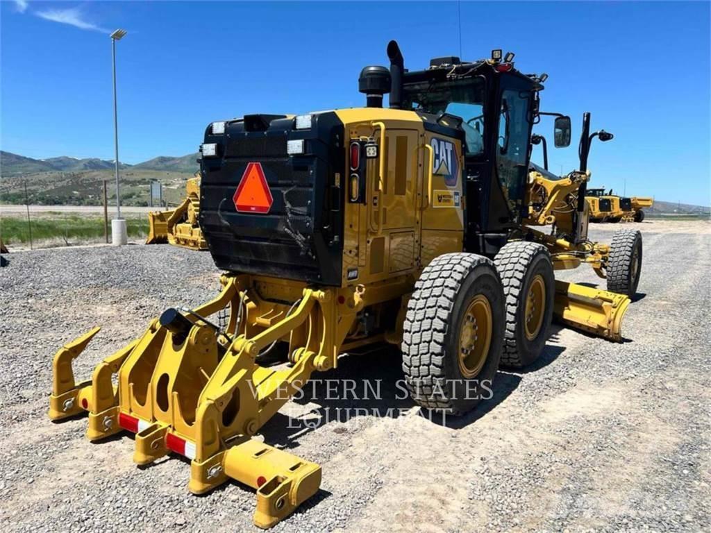 CAT 150 AWD Грейдеры