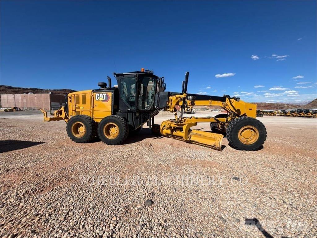 CAT 150 AWD Грейдеры