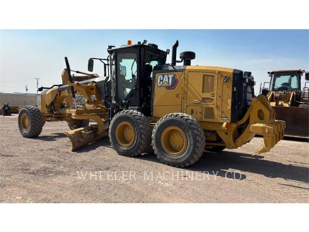 CAT 150 AWD Грейдеры