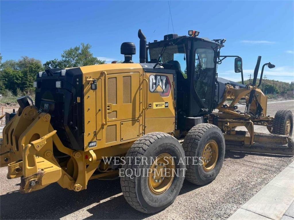 CAT 150 AWD Грейдеры