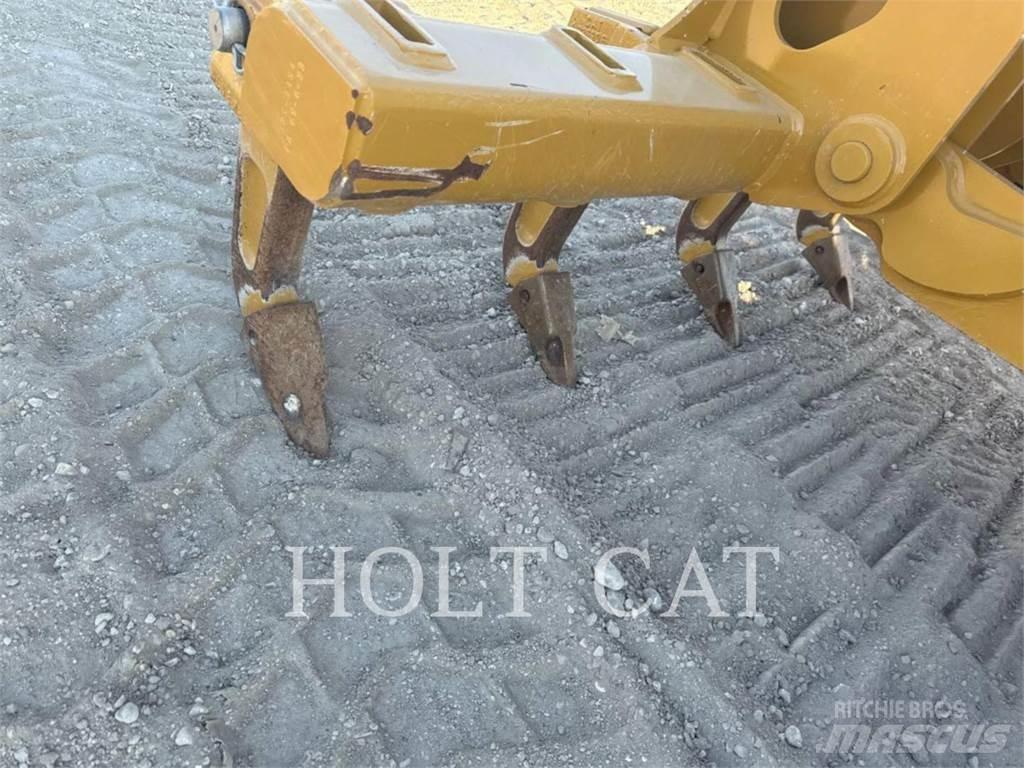 CAT 150 JOY Грейдеры
