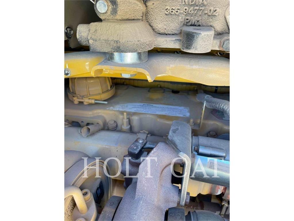 CAT 150 JOY3 Грейдеры
