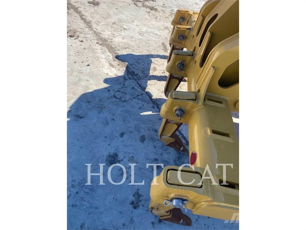 CAT 150AWD JOY Грейдеры