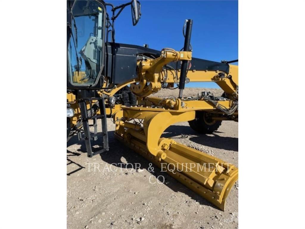 CAT 16 Грейдеры