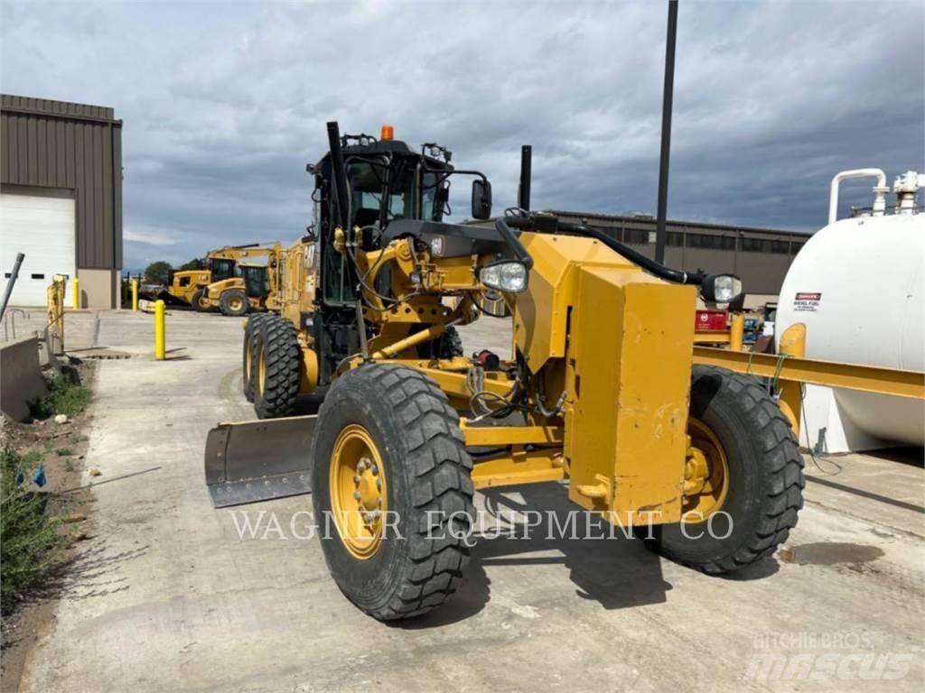 CAT 160 Грейдеры