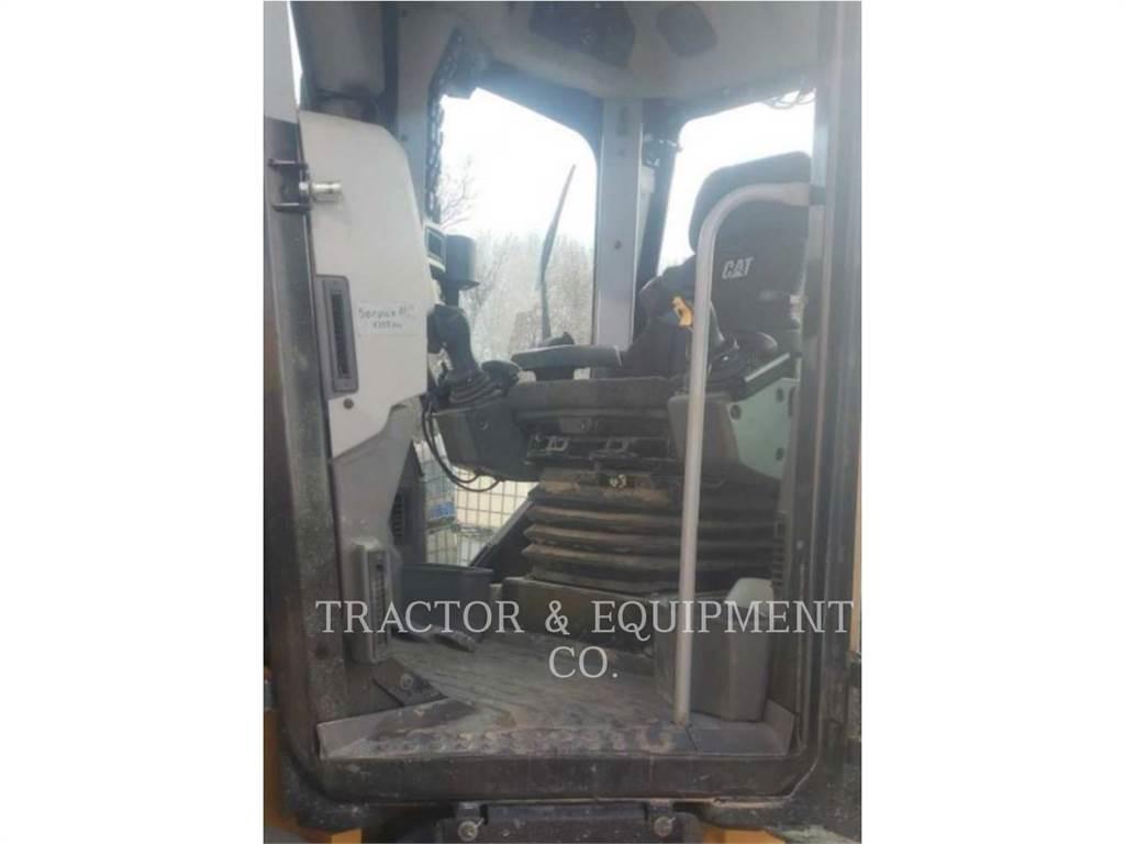CAT 160 Грейдеры