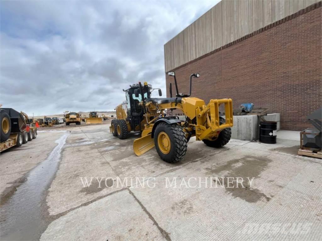 CAT 160 AWD Грейдеры