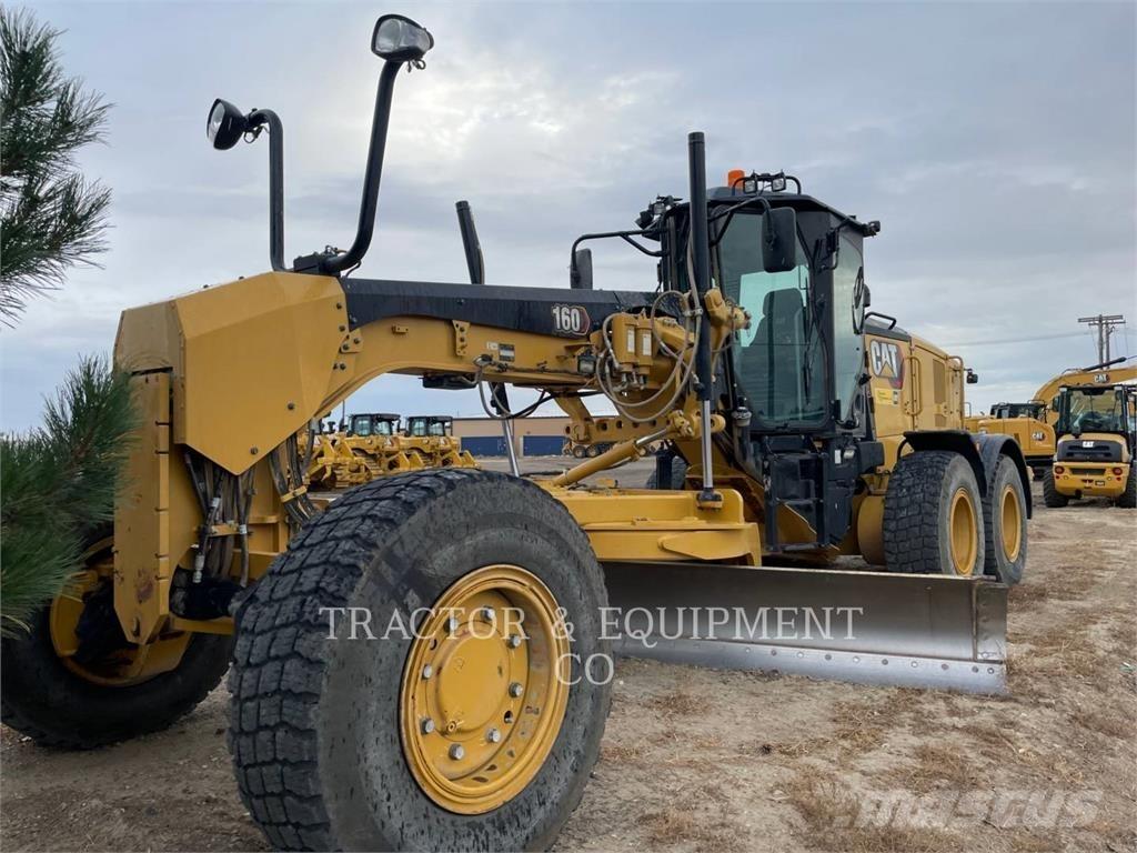 CAT 160 AWD Грейдеры