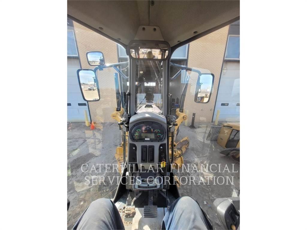 CAT 160M Грейдеры