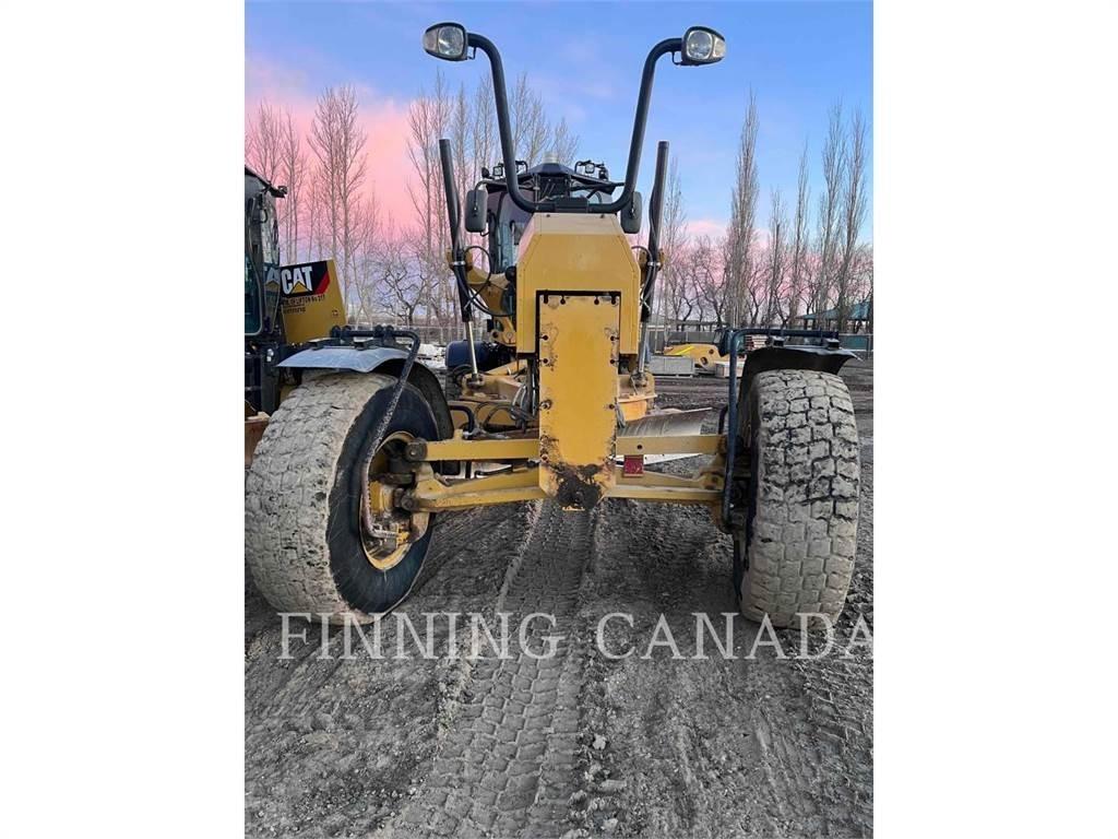 CAT 160M Грейдеры