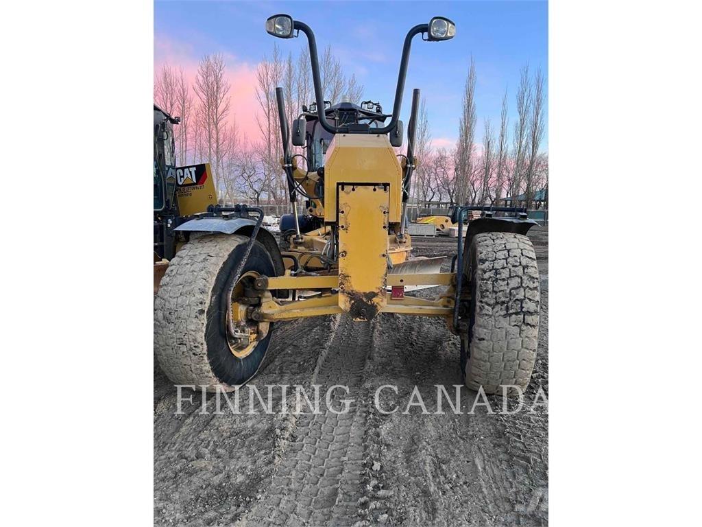CAT 160M Грейдеры