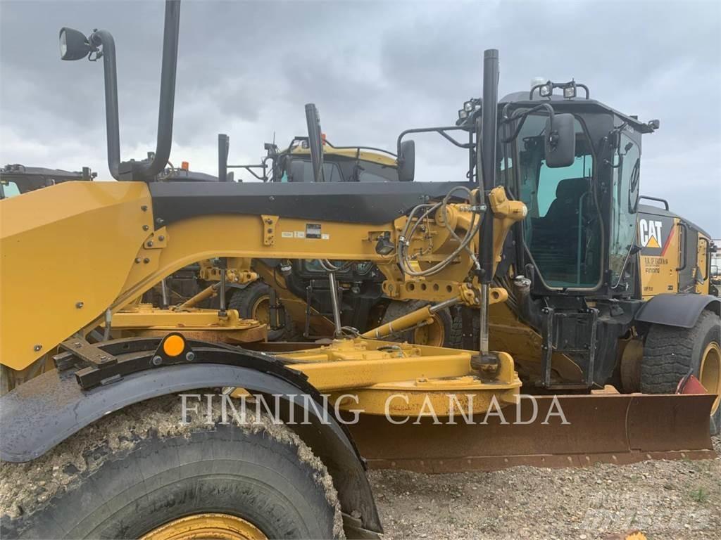 CAT 160M AWD Грейдеры