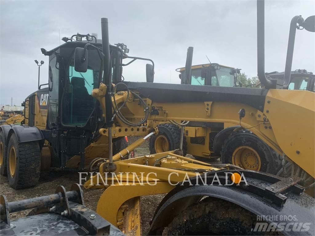 CAT 160M AWD Грейдеры