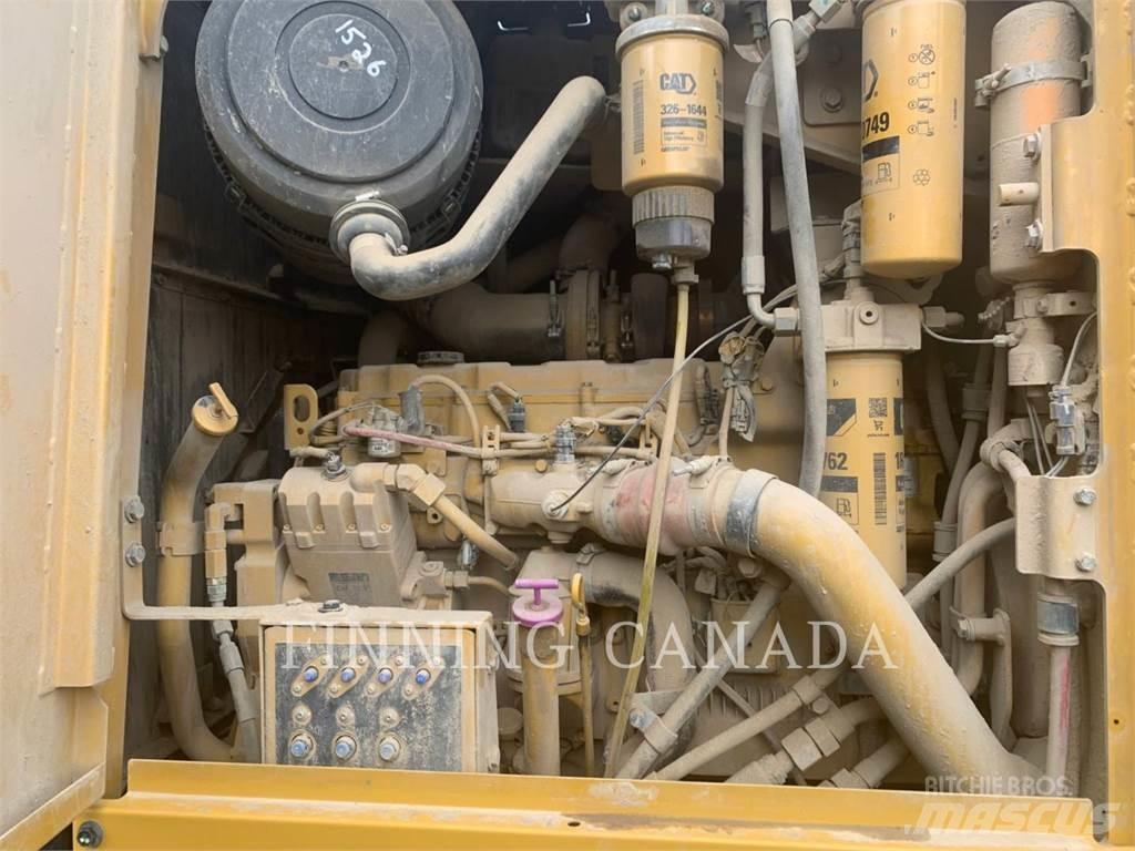 CAT 160M AWD Грейдеры