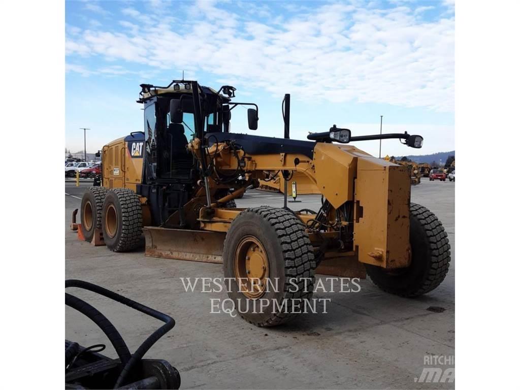 CAT 160M2 AWD Грейдеры