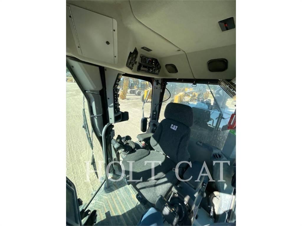 CAT 160M3 Грейдеры