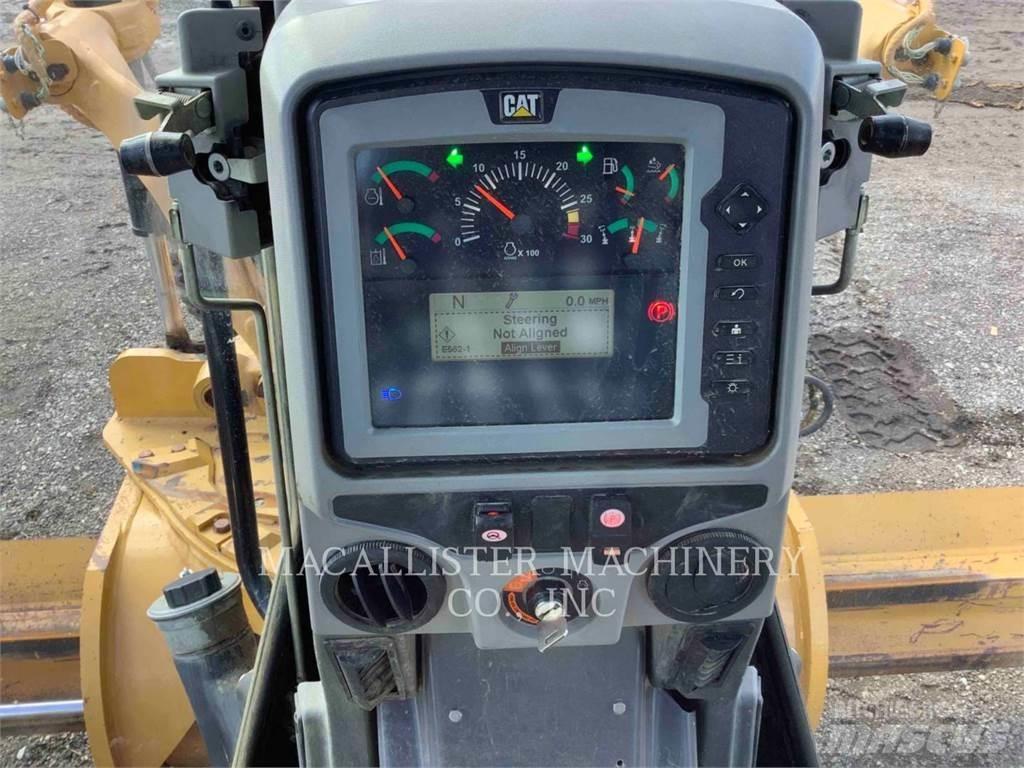 CAT 160M3AWD Грейдеры