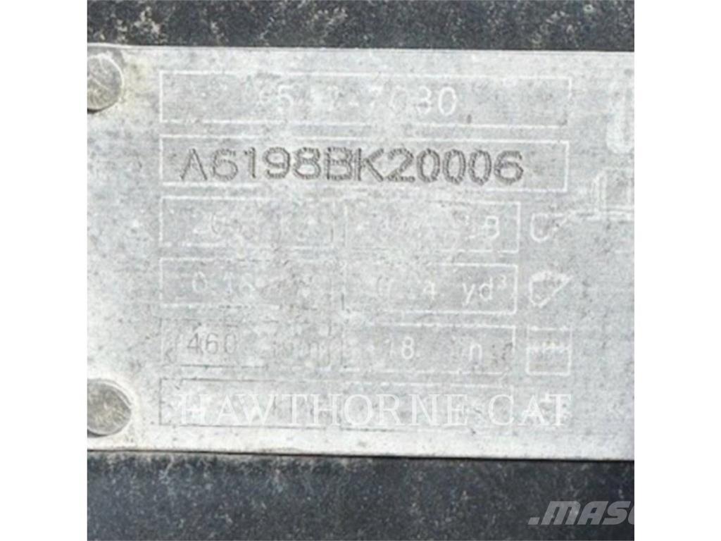 CAT 18 310 BUCKET Ковши