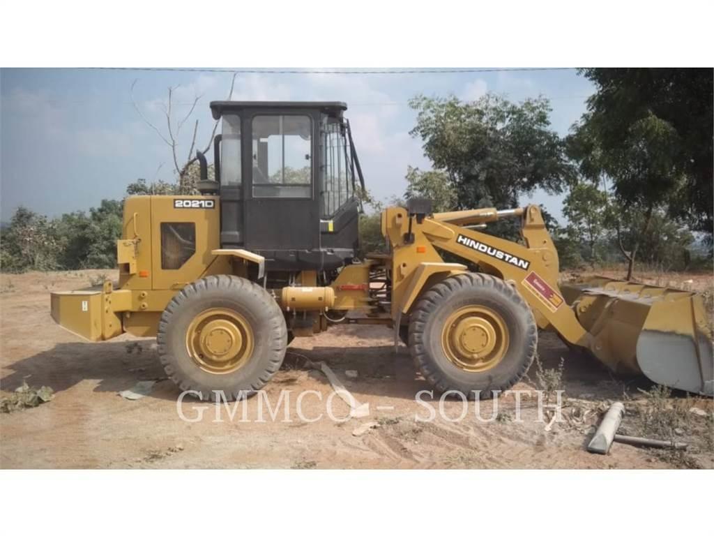 CAT 2021D Фронтальные погрузчики