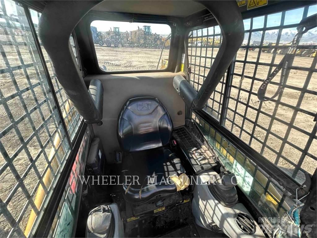 CAT 226B MA11 Мини-погрузчики