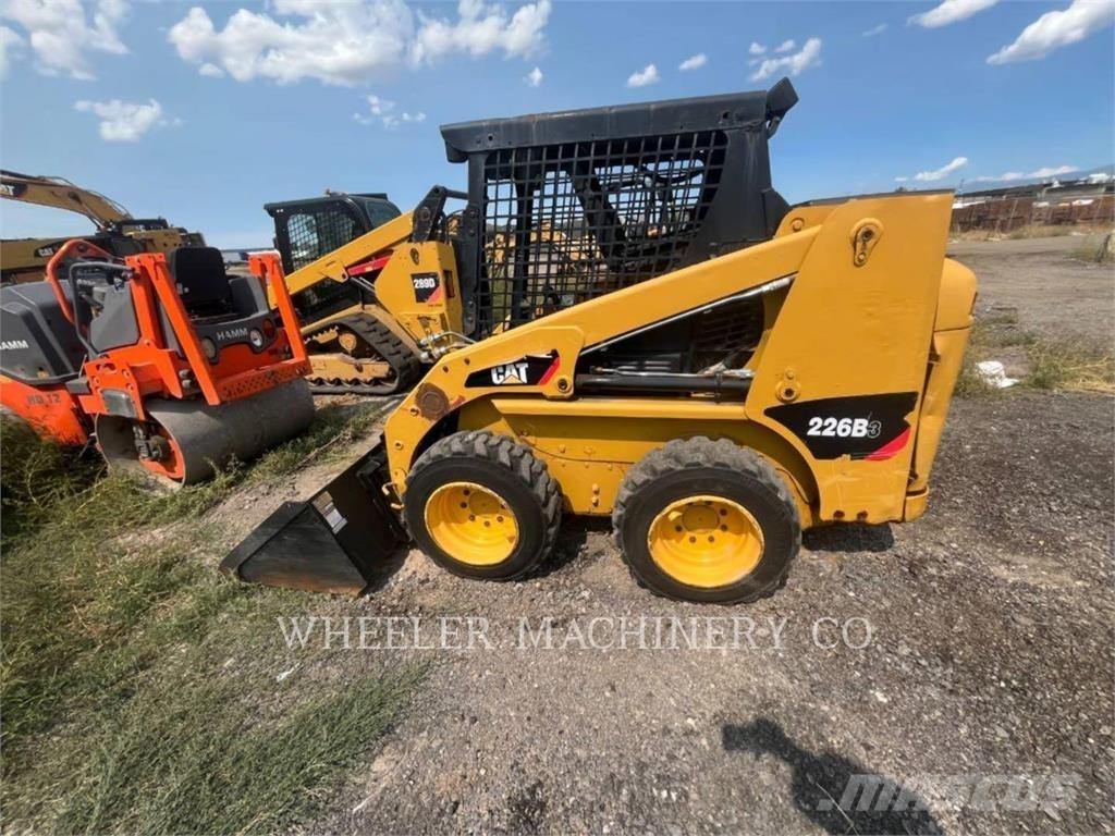 CAT 226B3 C3 Мини-погрузчики