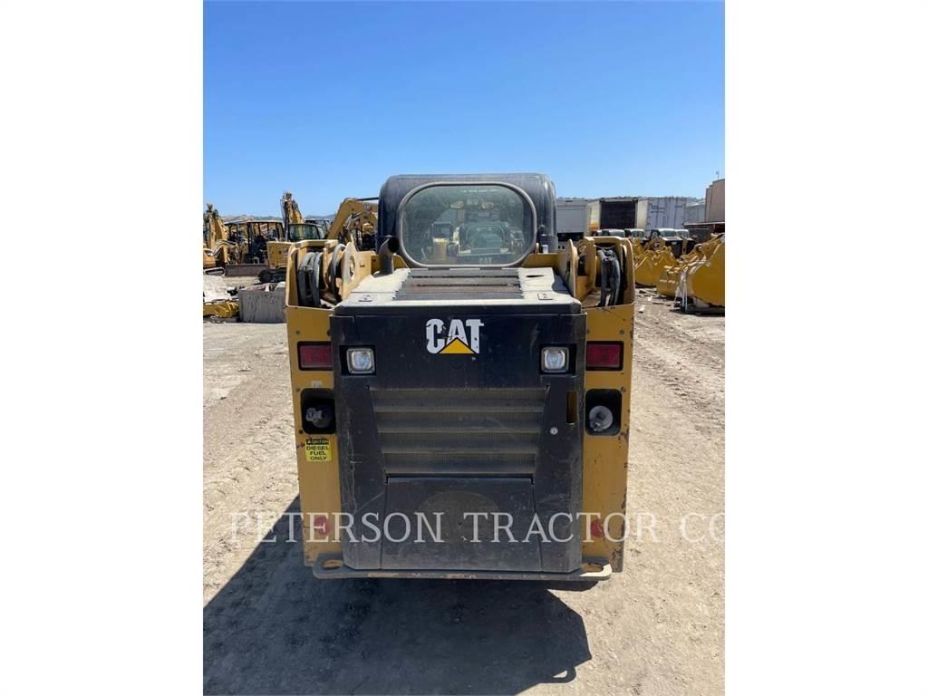 CAT 226D Мини-погрузчики