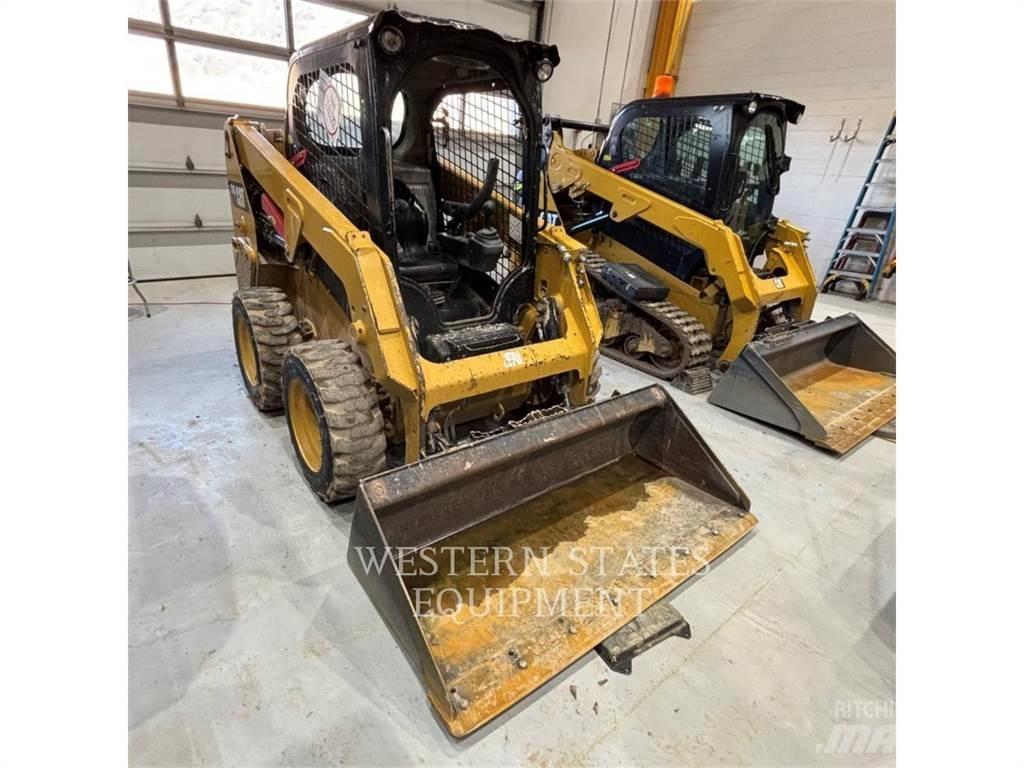 CAT 226D Мини-погрузчики