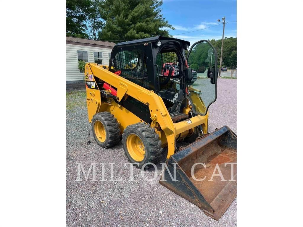 CAT 226D Мини-погрузчики
