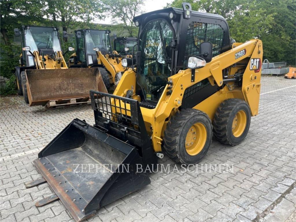 CAT 226D Мини-погрузчики
