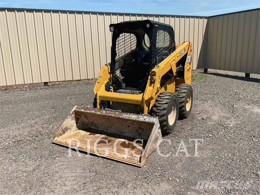 CAT 226D Мини-погрузчики